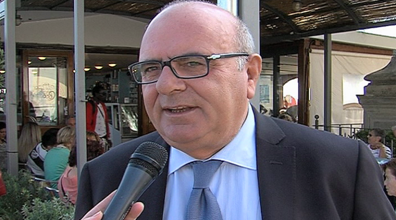 Campania, il consigliere Marrazzo a colloquio con gli oss precari: “È arrivato il momento di assumere”