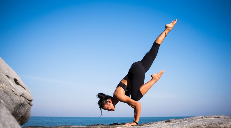 Praticare Yoga: diverse tipologie, i châkra, le posizioni (Asana) 1