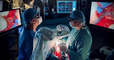 Niguarda: Neurochirurgia in alta definizione con l’esoscopio 3D in 4K