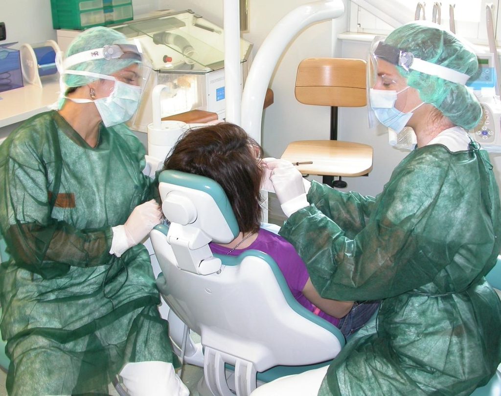 Assistente di studio odontoiatrico, tutte le novità del nuovo profilo professionale