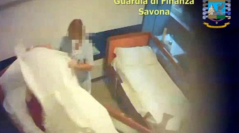 Anziani maltrattati nella Rsa di Varazze (Savona): due oss condannate e una assolta