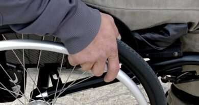Lo sfogo di un disabile rimasto senza servizio oss: "Costretto a elemosinare un diritto che dovrebbe essere garantito dallo Stato"