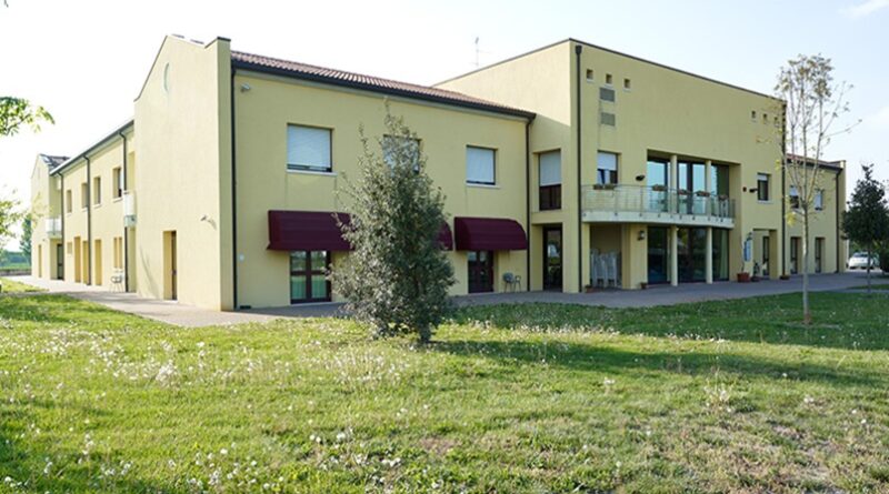 Sant'Urbano (Padova), 25 oss della Rsa pronte a dimettersi. Cisl Fp: "Turni massacranti e stress da lavoro. Servono assunzioni"