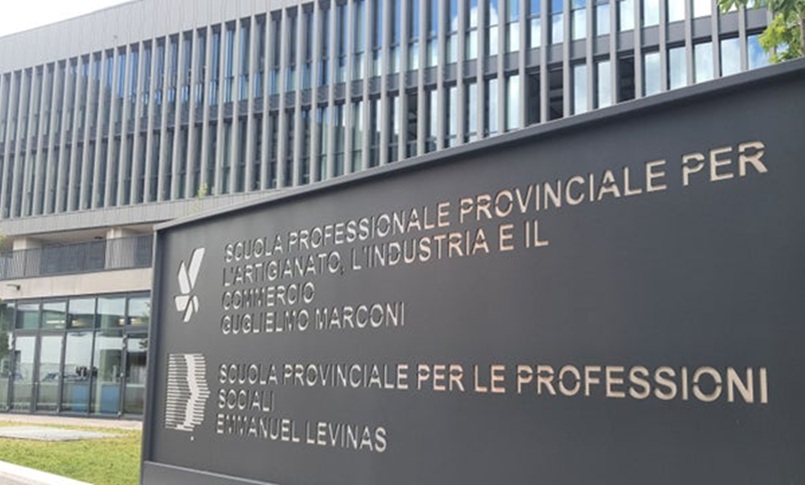 Assistente infermiere, 250 richieste per 100 posti al corso di Bolzano: serve un test di ingresso