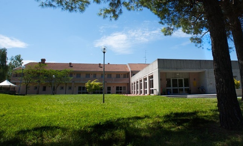 San Michele al Tagliamento (Venezia), oss muore nella casa di riposo dove lavora: infermiera indagata per omicidio colposo